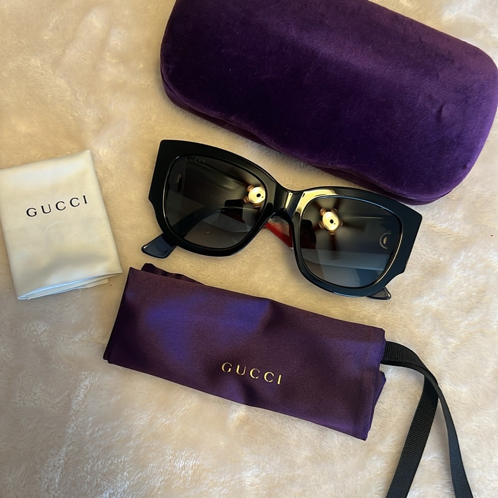 Gucci sunglasses